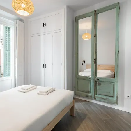 4 Bedrooms 3 Bathrooms Furnished - Sol - Bright & Fully Equipped - Mintystay Madrid Exterior photo